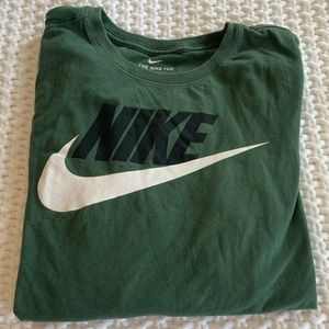 Nike long sleeve top